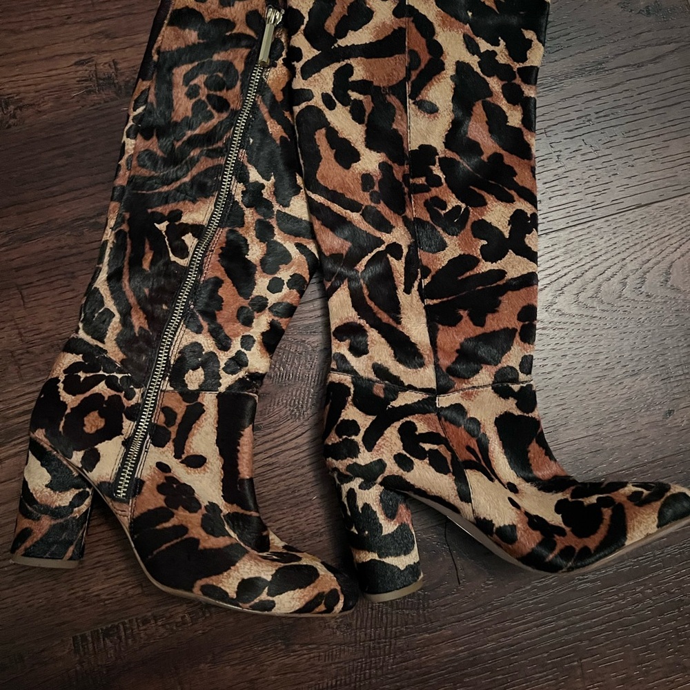 Louise Et Cie Zenia Genuine Calf Hair Knee High Leopard Print Block Heel Boots 7 - Picture 8 of 15